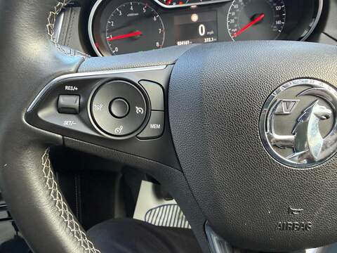 Vauxhall Grandland X 1.2 Turbo SRi Nav SUV 5dr Petrol Manual Euro 6 (s/s) (130 ps) - U79544