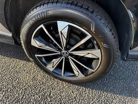 MG MG HS 1.5 T-GDI Trophy DCT Euro 6 (s/s) 5dr - U79548