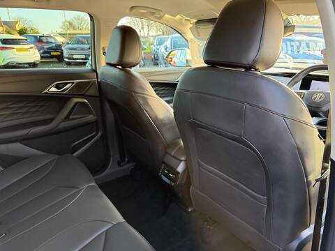 MG MG HS 1.5 T-GDI Trophy DCT Euro 6 (s/s) 5dr - U79548