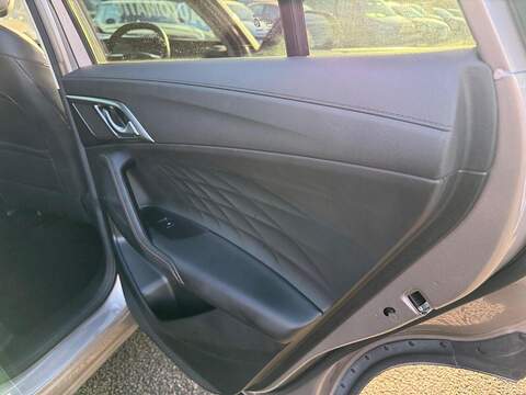 MG MG HS 1.5 T-GDI Trophy DCT Euro 6 (s/s) 5dr - U79548