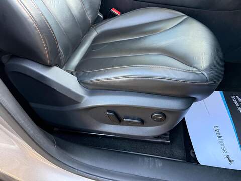 MG MG HS 1.5 T-GDI Trophy DCT Euro 6 (s/s) 5dr - U79548