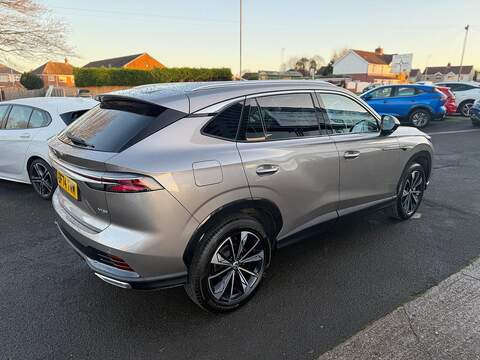 MG MG HS 1.5 T-GDI Trophy DCT Euro 6 (s/s) 5dr - U79548