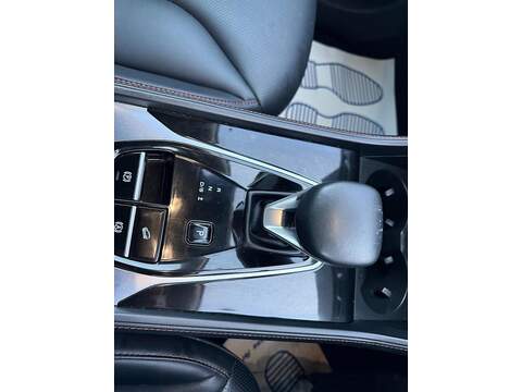 MG MG HS 1.5 T-GDI Trophy DCT Euro 6 (s/s) 5dr - U79548