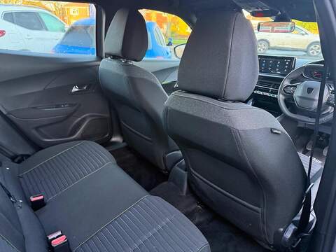 Peugeot 2008 1.2 PureTech Active Euro 6 (s/s) 5dr - U79549