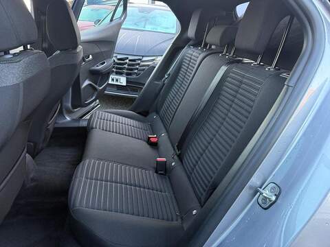 Peugeot 2008 1.2 PureTech Active Euro 6 (s/s) 5dr - U79549