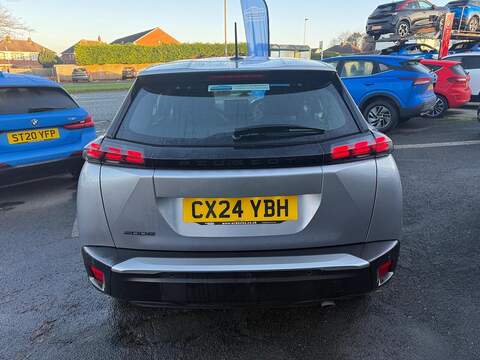 Peugeot 2008 1.2 PureTech Active Euro 6 (s/s) 5dr - U79549