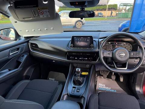 Nissan Qashqai 1.3 DIG-T MHEV Acenta Premium Euro 6 (s/s) 5dr - U79551