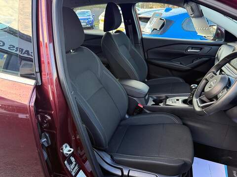 Nissan Qashqai 1.3 DIG-T MHEV Acenta Premium Euro 6 (s/s) 5dr - U79551