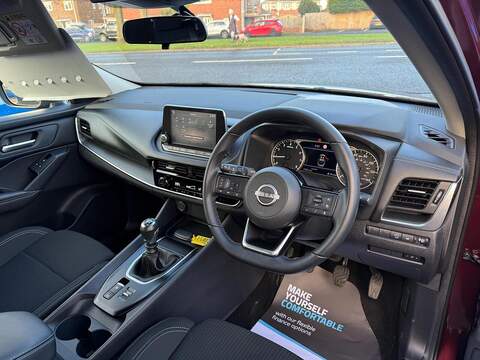 Nissan Qashqai 1.3 DIG-T MHEV Acenta Premium Euro 6 (s/s) 5dr - U79551