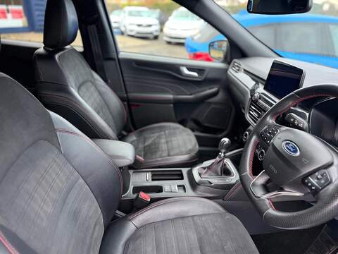 Ford Kuga 1.5T EcoBoost ST-Line X Edition Euro 6 (s/s) 5dr - U79557