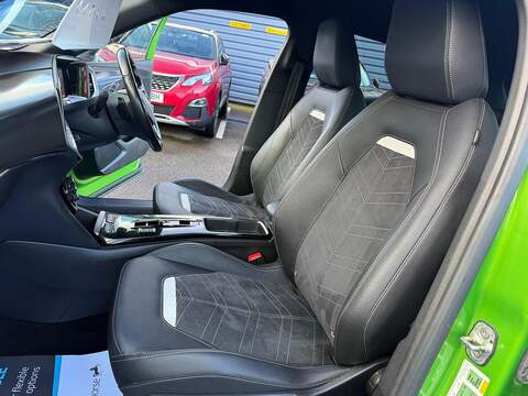 Vauxhall Mokka 1.2 Turbo Ultimate Auto Euro 6 (s/s) 5dr - U79558