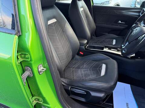 Vauxhall Mokka 1.2 Turbo Ultimate Auto Euro 6 (s/s) 5dr - U79558