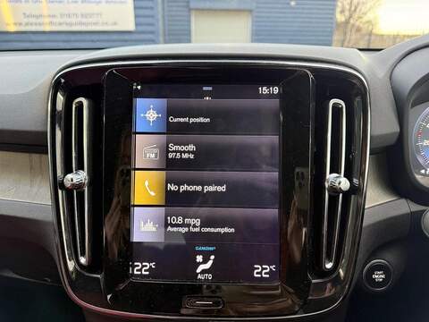 Volvo XC40 2.0 T4 Inscription Auto AWD Euro 6 (s/s) 5dr - U79560