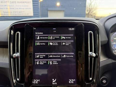 Volvo XC40 2.0 T4 Inscription Auto AWD Euro 6 (s/s) 5dr - U79560