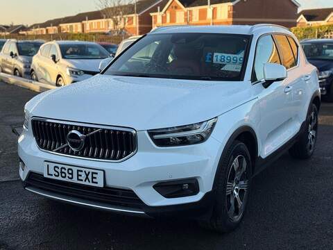 Volvo XC40 2.0 T4 Inscription Auto AWD Euro 6 (s/s) 5dr - U79560