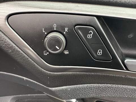 Volkswagen Golf 1.6 TDI BlueMotion Tech SE Euro 6 (s/s) 5dr - U79562