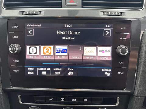 Volkswagen Golf 1.6 TDI BlueMotion Tech SE Euro 6 (s/s) 5dr - U79562