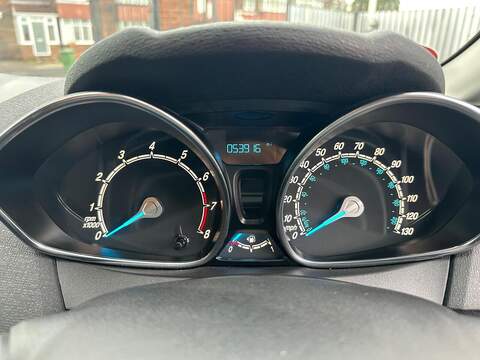 Ford Fiesta 1.25 Zetec Euro 6 5dr - U79563