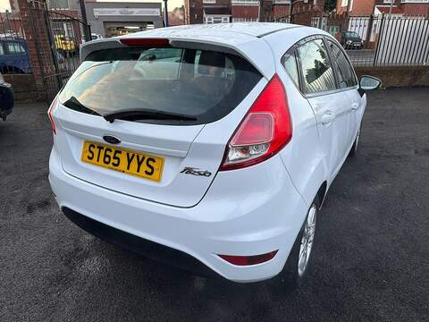 Ford Fiesta 1.25 Zetec Euro 6 5dr - U79563