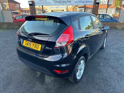 Ford Fiesta 1.0T EcoBoost Zetec Hatchback 5dr Petrol Manual Euro 6 (s/s) (100 ps) - U79566