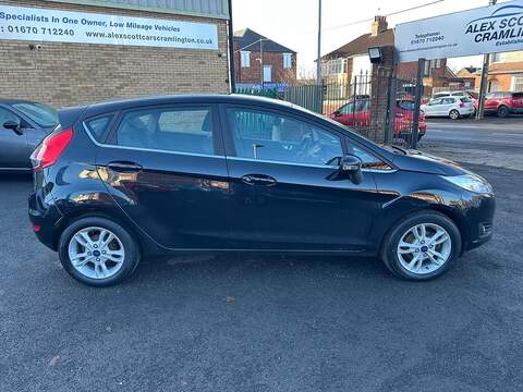 Ford Fiesta 1.0T EcoBoost Zetec Hatchback 5dr Petrol Manual Euro 6 (s/s) (100 ps) - U79566