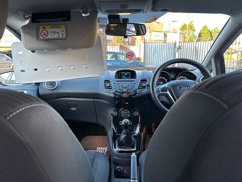 Ford Fiesta 1.0T EcoBoost Zetec Hatchback 5dr Petrol Manual Euro 6 (s/s) (100 ps) - U79566