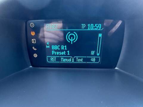 Ford Fiesta 1.0T EcoBoost Zetec Hatchback 5dr Petrol Manual Euro 6 (s/s) (100 ps) - U79566