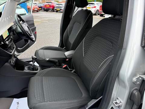 Ford Fiesta 1.0T EcoBoost Titanium Hatchback 5dr Petrol Manual Euro 6 (s/s) (100 ps) - U79567
