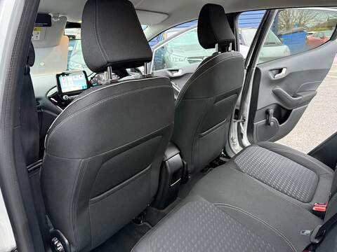 Ford Fiesta 1.0T EcoBoost Titanium Hatchback 5dr Petrol Manual Euro 6 (s/s) (100 ps) - U79567