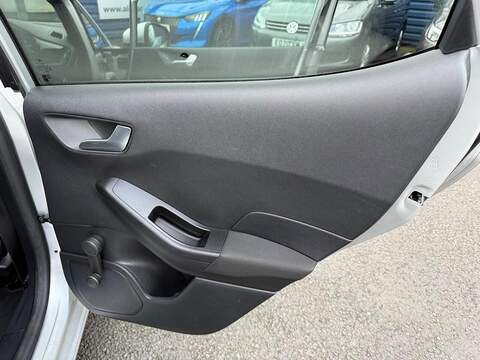 Ford Fiesta 1.0T EcoBoost Titanium Hatchback 5dr Petrol Manual Euro 6 (s/s) (100 ps) - U79567