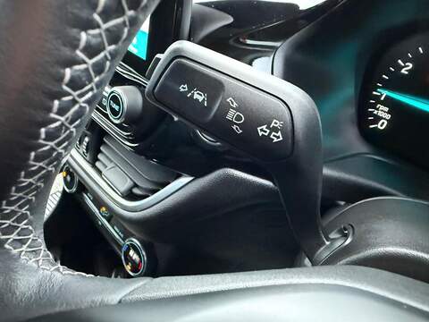 Ford Fiesta 1.0T EcoBoost Titanium Hatchback 5dr Petrol Manual Euro 6 (s/s) (100 ps) - U79567