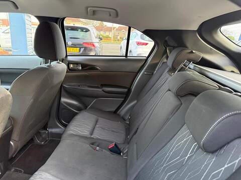 Mitsubishi Eclipse Cross 1.5T GPF 3 SUV 5dr Petrol CVT Euro 6 (s/s) (163 ps) - U79569