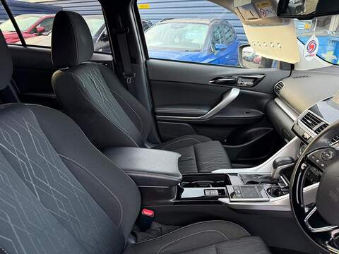 Mitsubishi Eclipse Cross 1.5T GPF 3 SUV 5dr Petrol CVT Euro 6 (s/s) (163 ps) - U79569