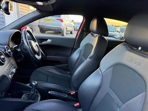 Audi A1 1.4 TFSI S line Sportback 5dr Petrol Manual Euro 6 (s/s) (125 ps) - U79570