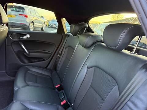 Audi A1 1.4 TFSI S line Sportback 5dr Petrol Manual Euro 6 (s/s) (125 ps) - U79570