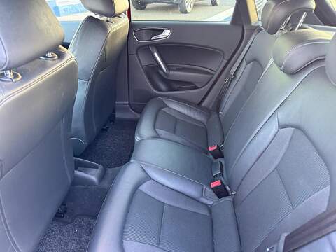 Audi A1 1.4 TFSI S line Sportback 5dr Petrol Manual Euro 6 (s/s) (125 ps) - U79570