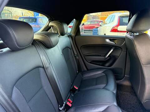 Audi A1 1.4 TFSI S line Sportback 5dr Petrol Manual Euro 6 (s/s) (125 ps) - U79570