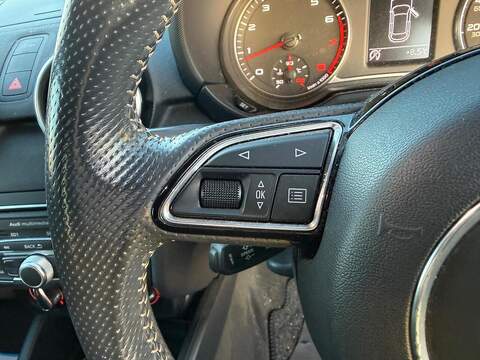 Audi A1 1.4 TFSI S line Sportback 5dr Petrol Manual Euro 6 (s/s) (125 ps) - U79570