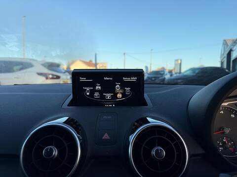 Audi A1 1.4 TFSI S line Sportback 5dr Petrol Manual Euro 6 (s/s) (125 ps) - U79570