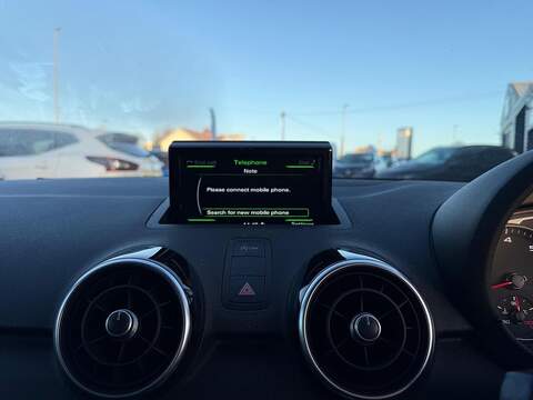 Audi A1 1.4 TFSI S line Sportback 5dr Petrol Manual Euro 6 (s/s) (125 ps) - U79570