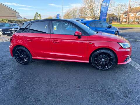 Audi A1 1.4 TFSI S line Sportback 5dr Petrol Manual Euro 6 (s/s) (125 ps) - U79570