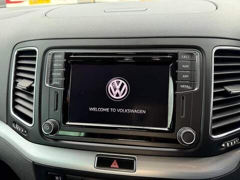 Volkswagen Sharan 1.4 TSI SE Nav DSG Euro 6 (s/s) 5dr - U79572