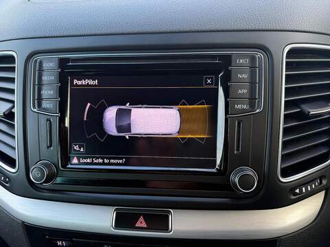 Volkswagen Sharan 1.4 TSI SE Nav DSG Euro 6 (s/s) 5dr - U79572