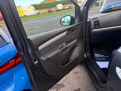 Volkswagen Sharan 1.4 TSI SE Nav DSG Euro 6 (s/s) 5dr - U79572