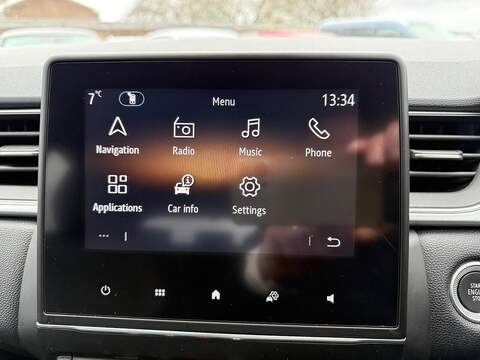 Renault Captur 1.0 TCe techno Euro 6 (s/s) 5dr - U79573