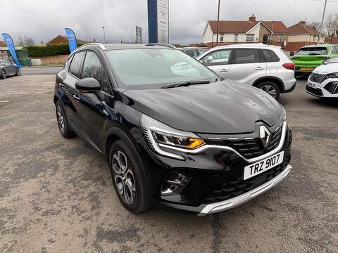 Renault Captur 1.0 TCe techno Euro 6 (s/s) 5dr - U79573