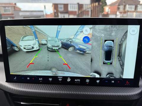 Ford Kuga 2.5 Duratec 14.4kWh ST-Line X CVT Euro 6 (s/s) 5dr - U79574