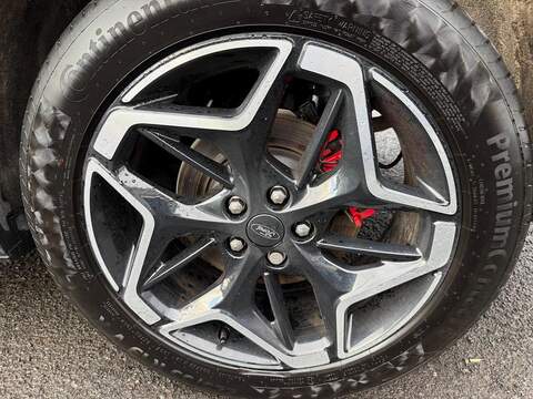 Ford Kuga 2.5 Duratec 14.4kWh ST-Line X CVT Euro 6 (s/s) 5dr - U79574