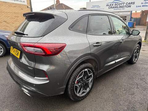 Ford Kuga 2.5 Duratec 14.4kWh ST-Line X CVT Euro 6 (s/s) 5dr - U79574