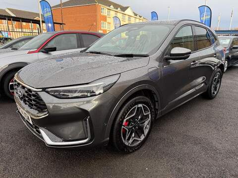 Ford Kuga 2.5 Duratec 14.4kWh ST-Line X CVT Euro 6 (s/s) 5dr - U79574